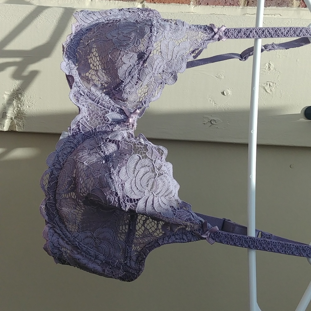 2 bras